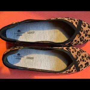 Clarks Cloudsteppers never worn